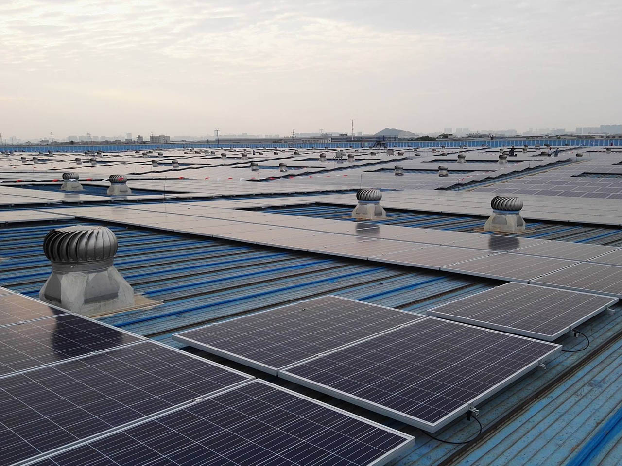 广东科达节能4.5MW屋顶分布式电站